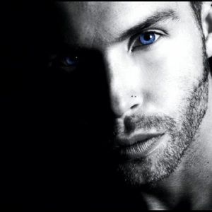 Meet your Posher, Chaz